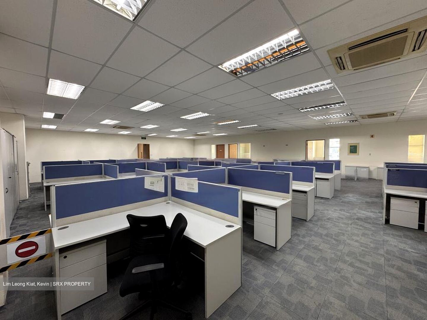 Labrador Villa Road (D5), Office #459625141